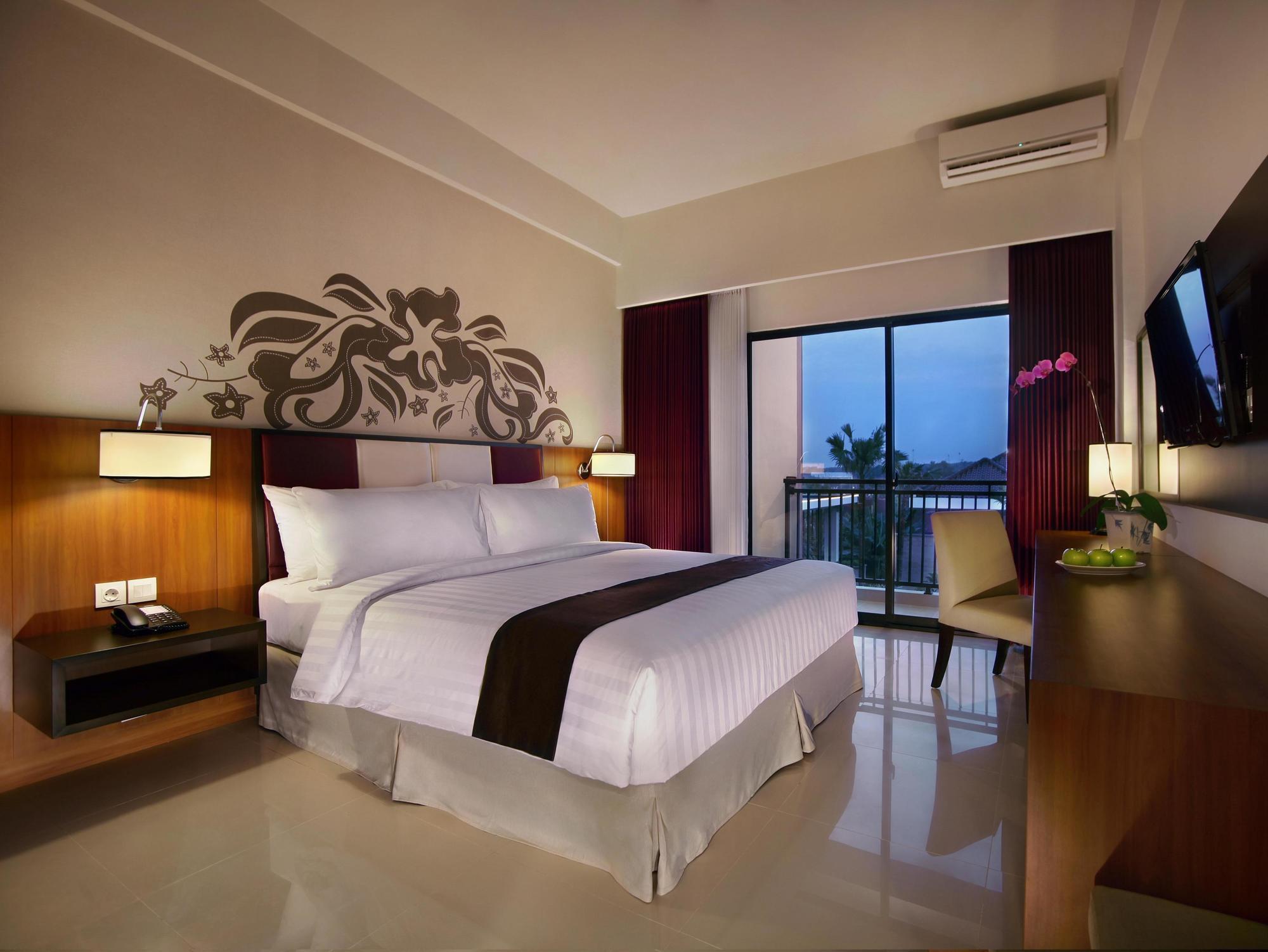 Aston Bojonegoro City Hotel Kültér fotó