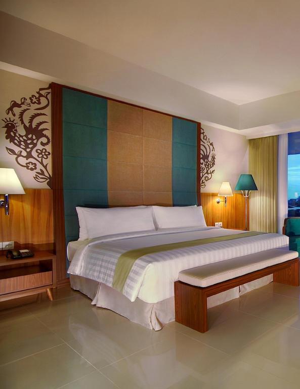 Aston Bojonegoro City Hotel Kültér fotó